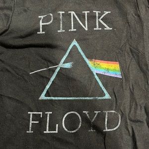 Pink Floyd shirt
